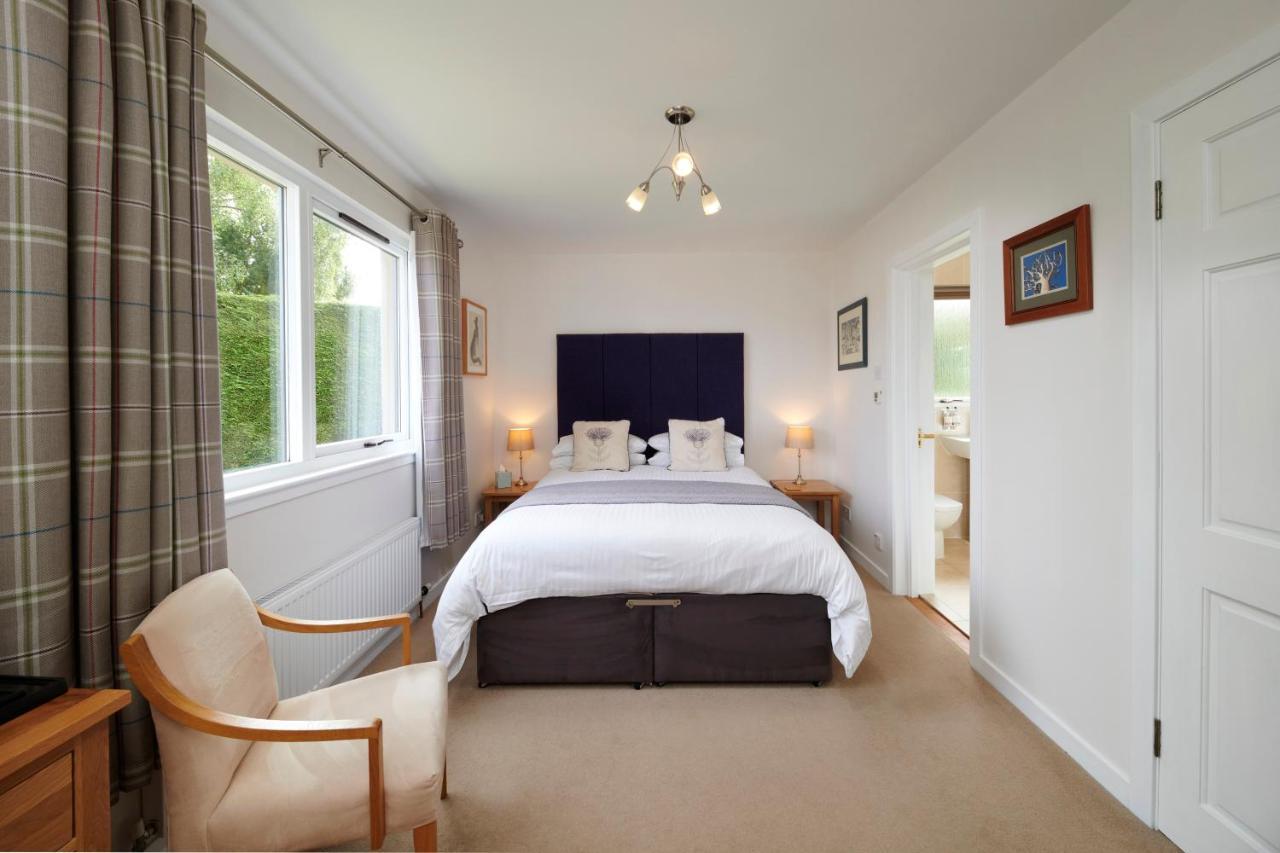インヴァネス By The Brae Bed & Breakfast エクステリア 写真
